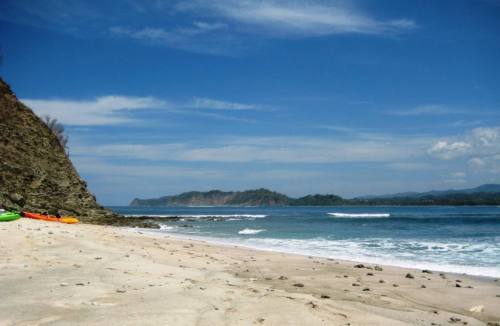 Looking at Samara Bay from Isla Chora