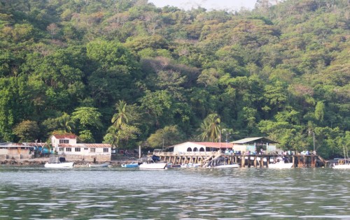 Bahia Ballena, also known as Tambor