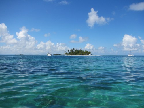 Camelot at rest on the East Lemmon Cays